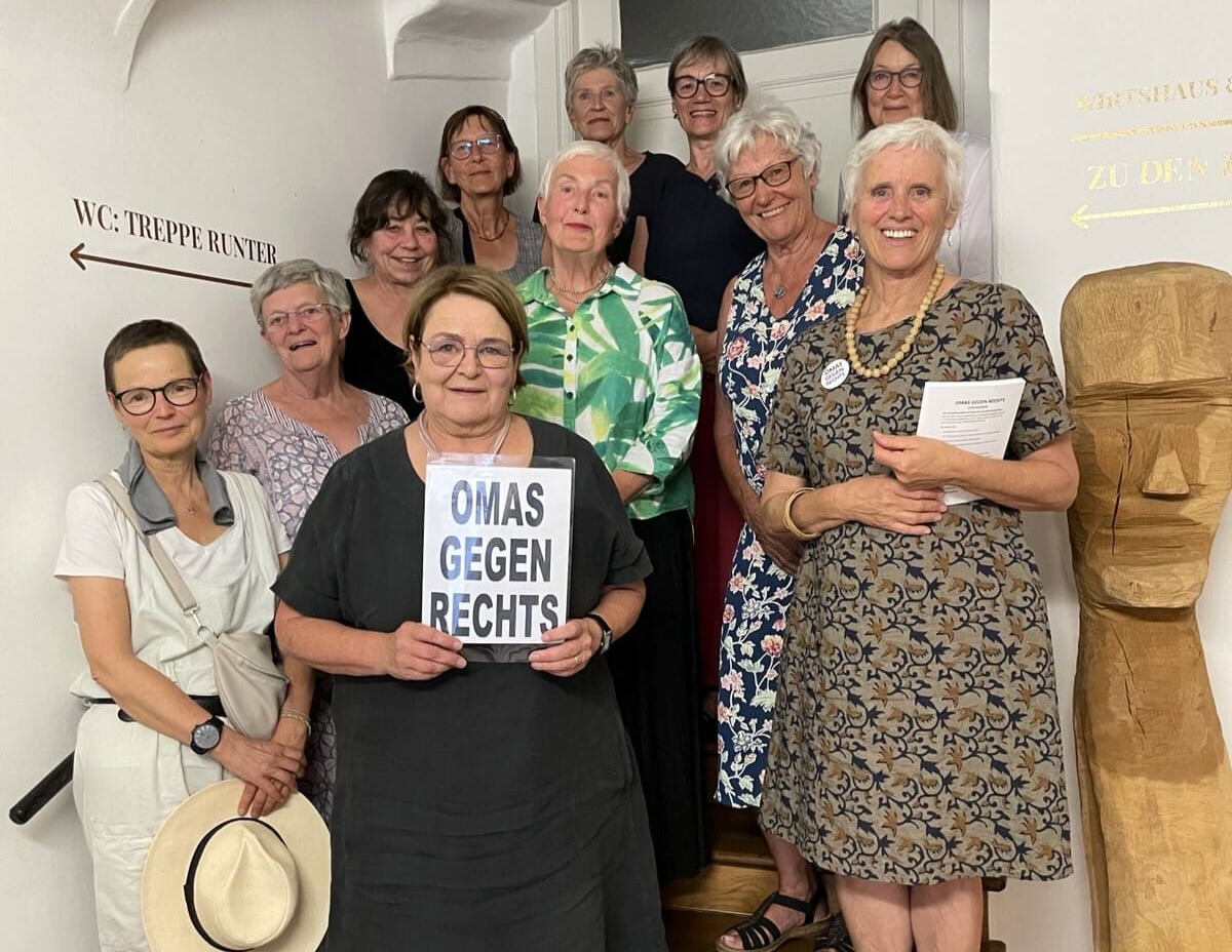 Die Omas gegen Rechts gibt es ab jetzt auch in Passau!