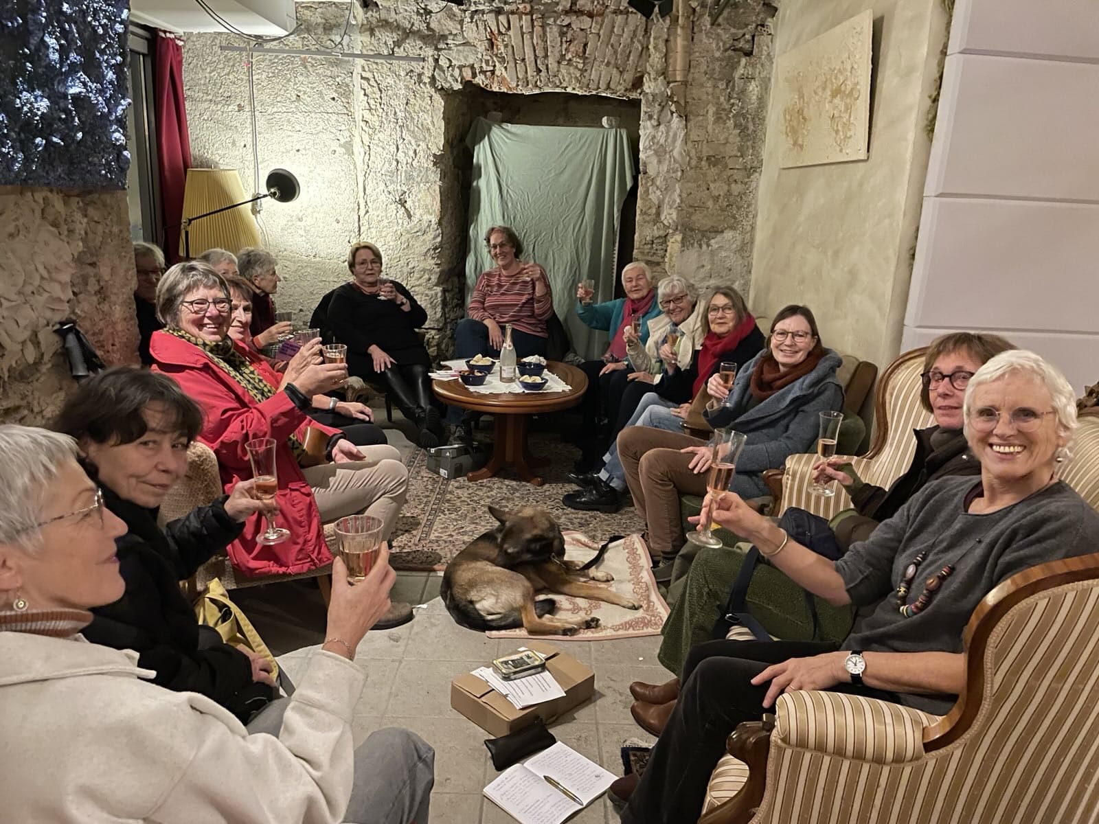 Bei unserem November-Treffen gab es was zu feiern!